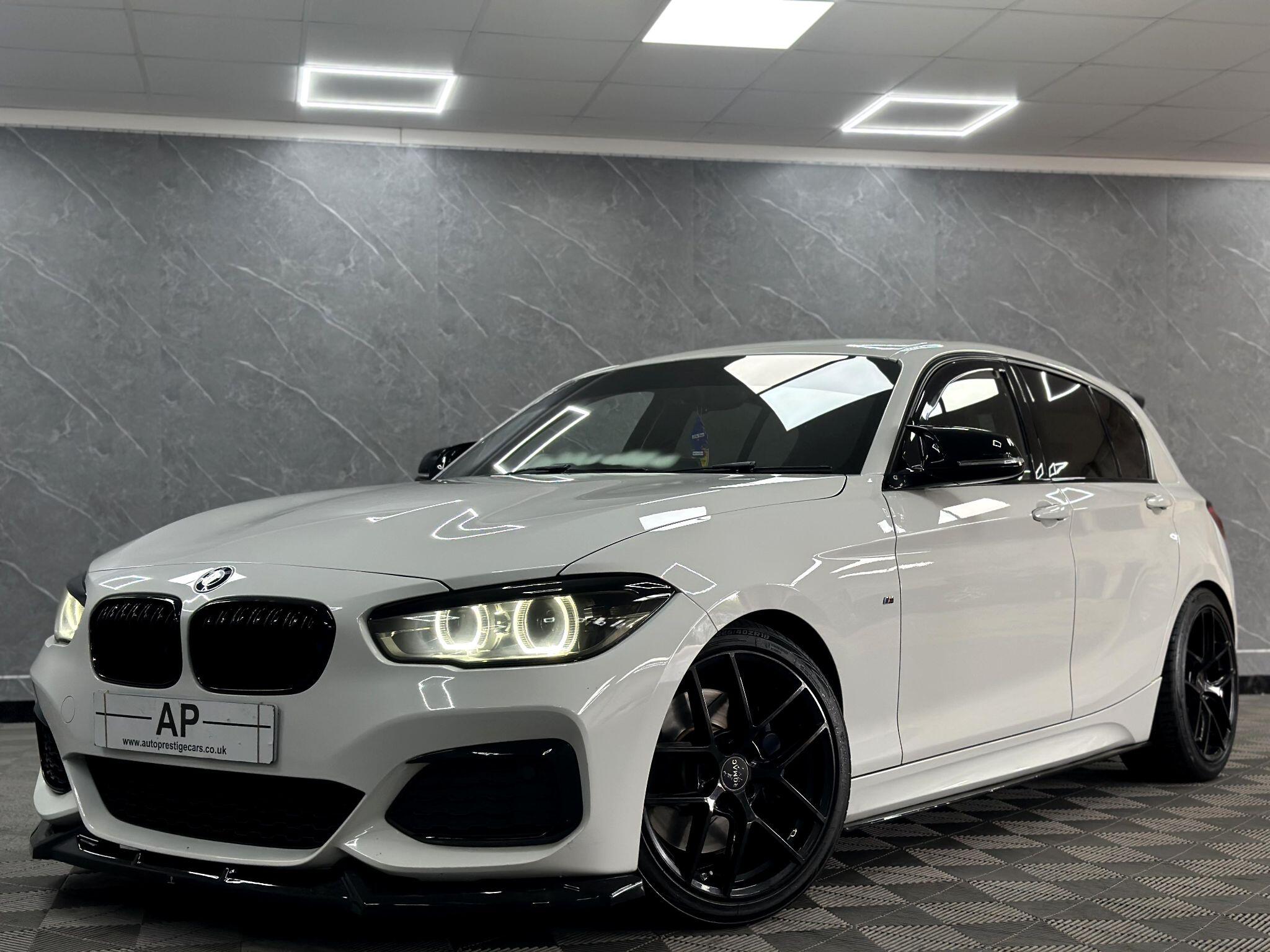 BMW 1 Series secondary view